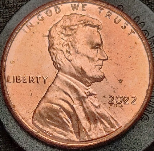2022-P-Lincoln-Cent.-A-Look-At-The-Tip-Of-The-Nose.