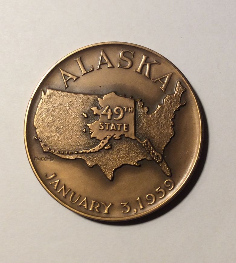 Thrift-Store-Medal-Finds