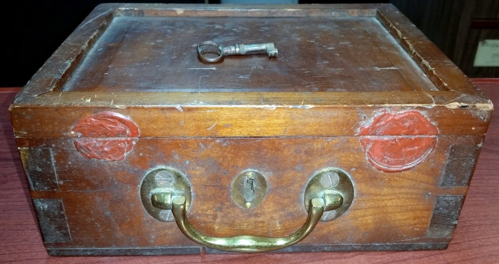 Maine-Obsolete-Printing-Plates-In-Original-Wax-Sealed-&-Keyed-Storage-Box!