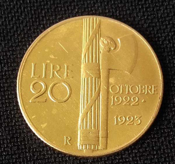 Help-Me-To-Grade-This-Italy-Coin