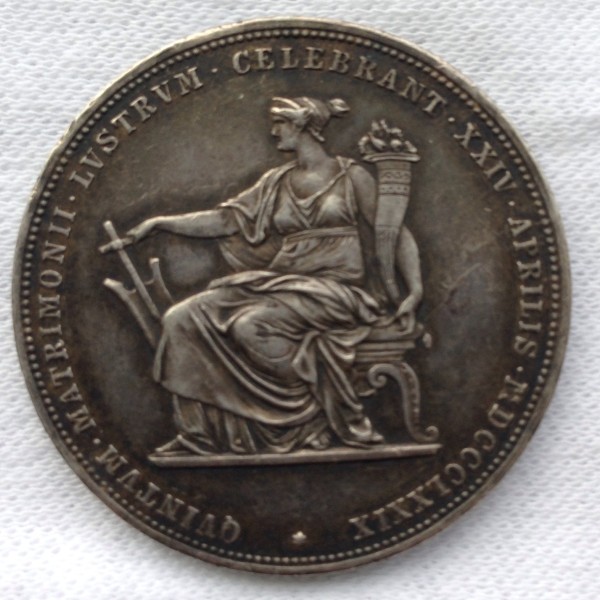 Four-European-Crowns