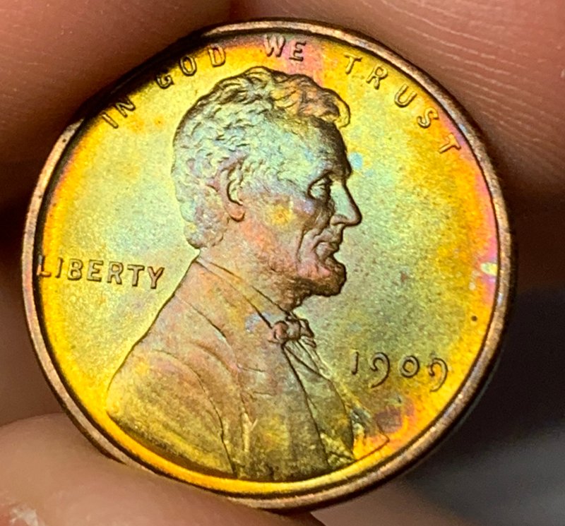 1909-VDB-Wheat-Cent-With-Toning-For-Grading