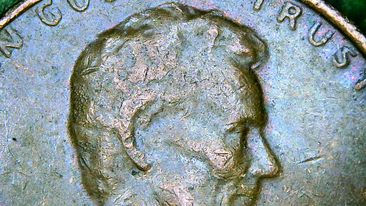 On-My-1971-Penny-Why-Does-The-Back-Of-The-Head-Look-Like-That-And-Its-Missing-The-F-In-FG