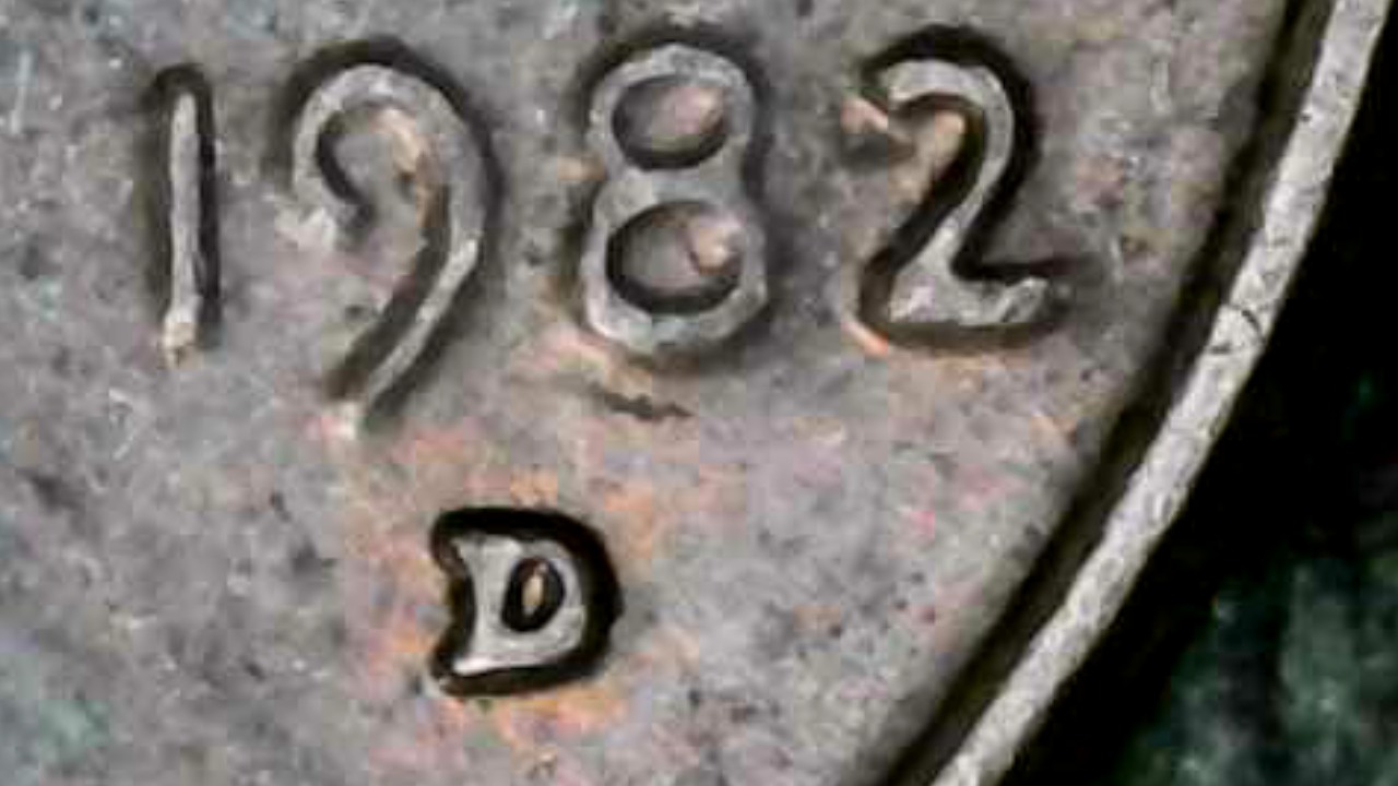On-One-Of-My-1982-D-Large-Date-Penny-Is-This-A-DDO-And-Maybe-DDR