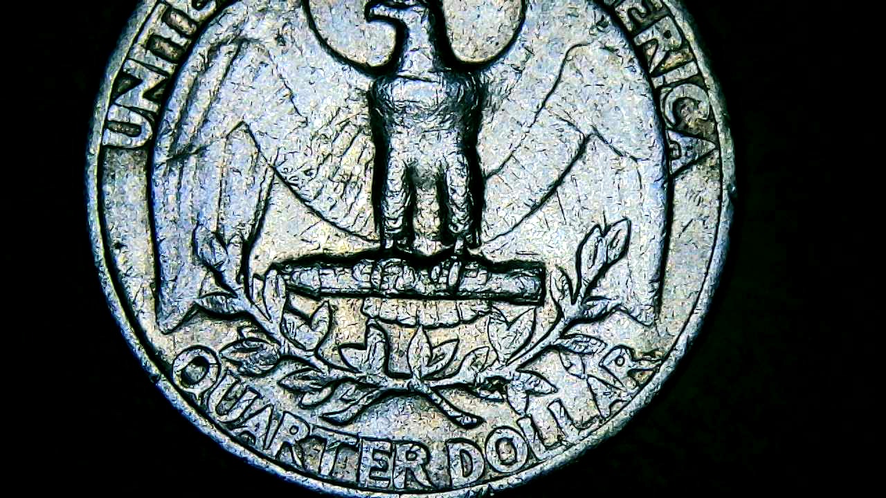 1967-Quarter-There-Is-A-Faint-Line-That-Is-Running-From-The-Tip-Of-The-Beak-Down-To-The-Shoulder