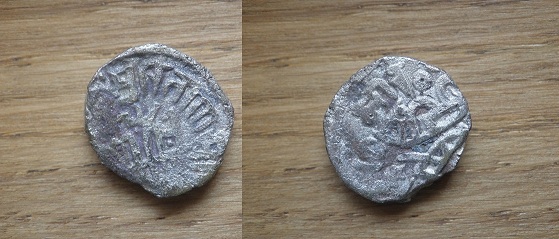 Old-Indian-Coins-To-Identify,-Please-Help