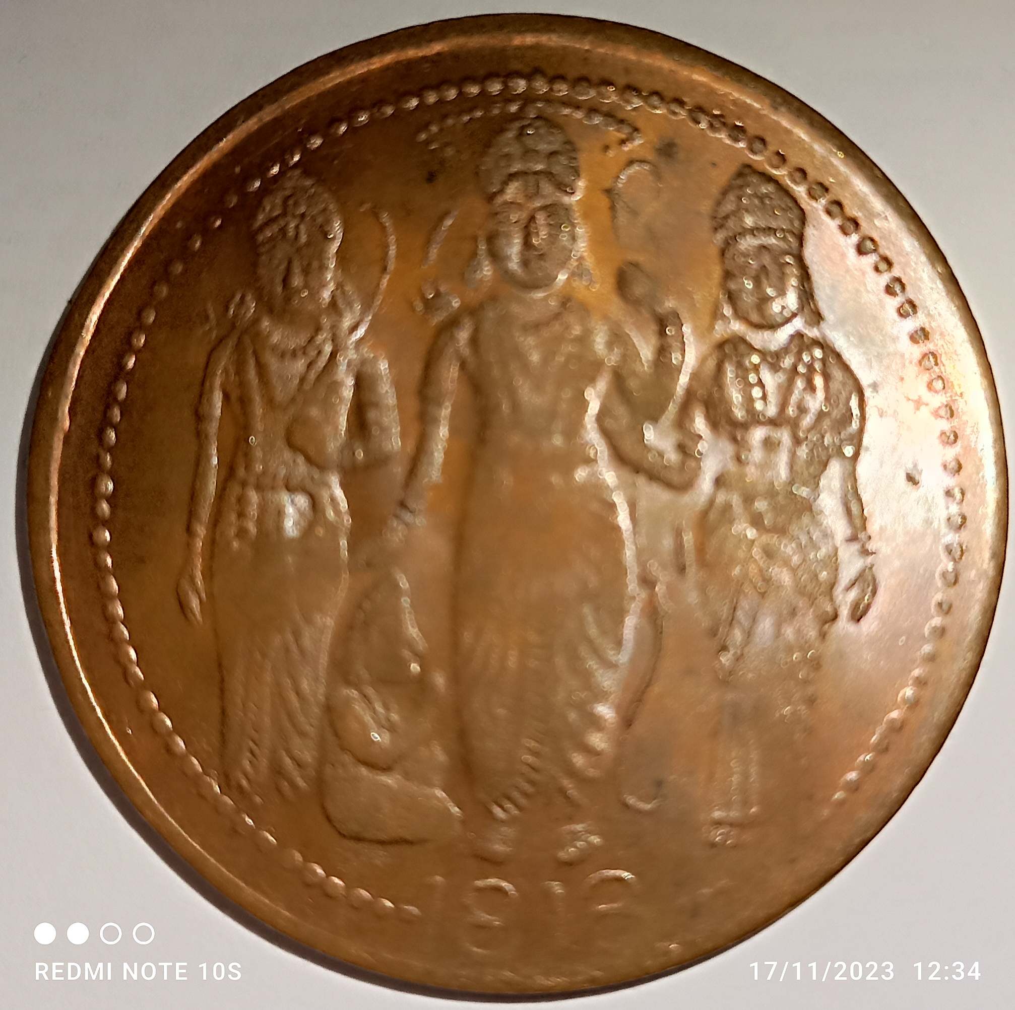 Can-Anybody-ID-This-Three-Coins-Please