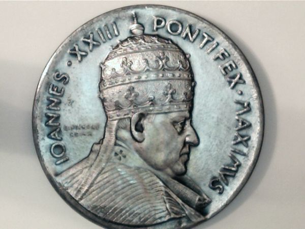 Help-With-Religious-Medals/Tokens-?
