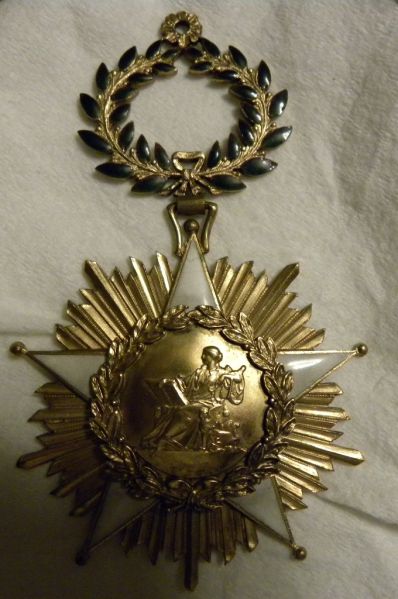 Help-Identifying-This-Large-Medal,-Possibly-French