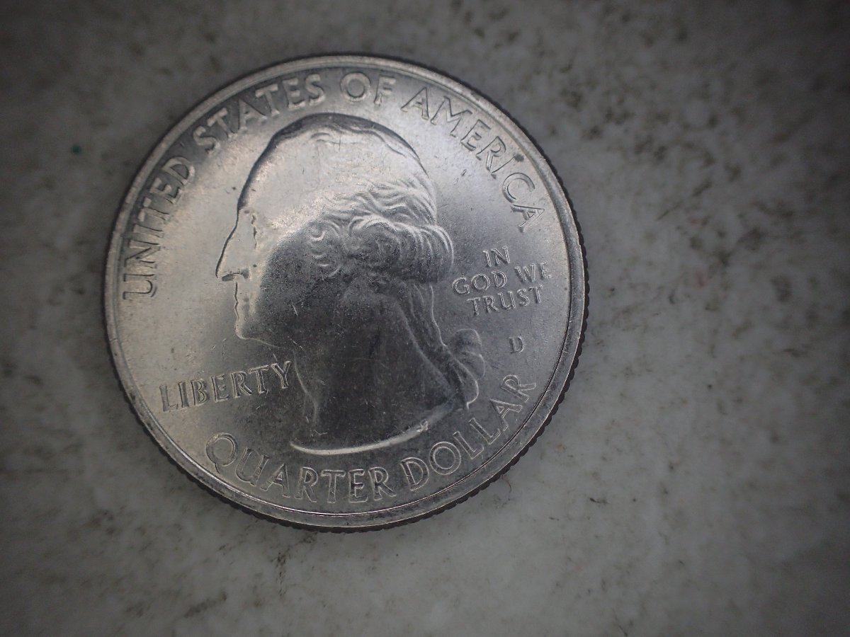 2016-D-S-Car-Quarter