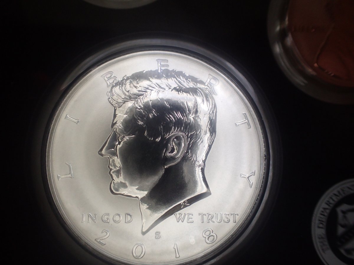 2018-S-Kennedy-Half-Silver-Reverse-Proof-Set-Mark-On-Rev
