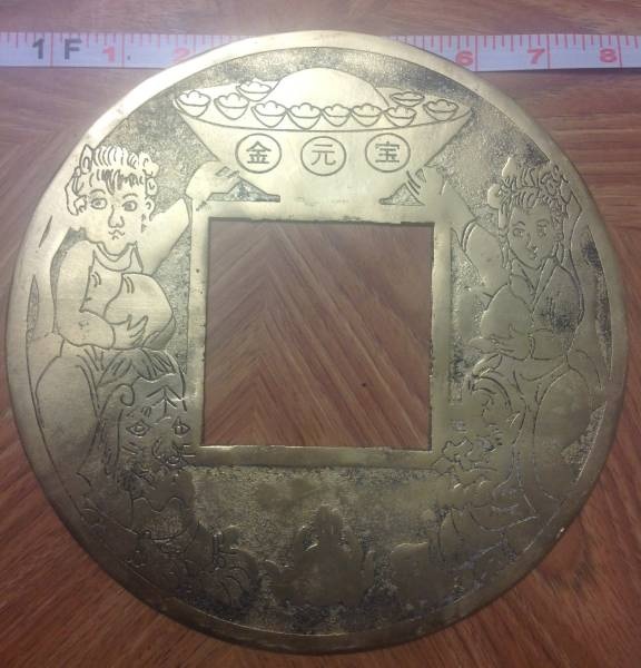Giant-Chinese-Replica-Coin