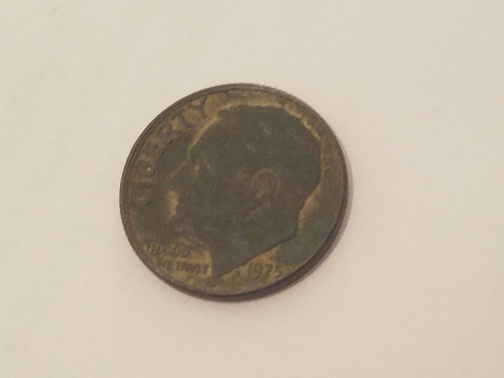 Possible-1975-No-Mint-Mark-Roosevelt-Dime?