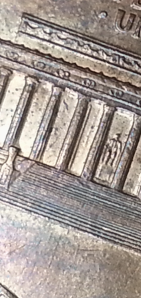 LMC-1995-P-DDR?-Extra-Column-In-Bay-5?