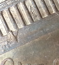 LMC-1995-P-DDR?-Extra-Column-In-Bay-5?