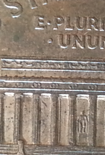 LMC-1995-P-DDR?-Extra-Column-In-Bay-5?