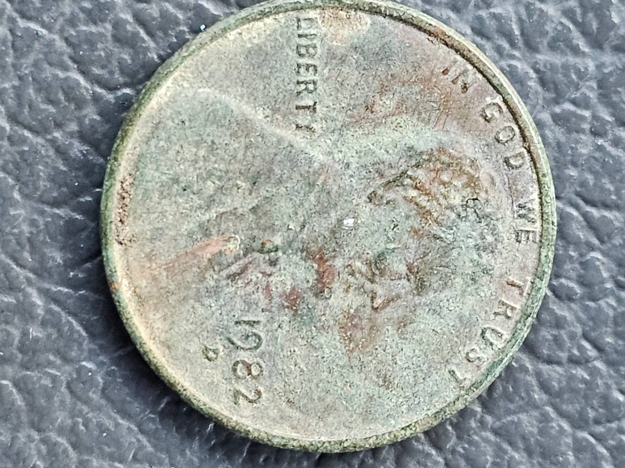 1982-D-Small-Date-Copper-Penny