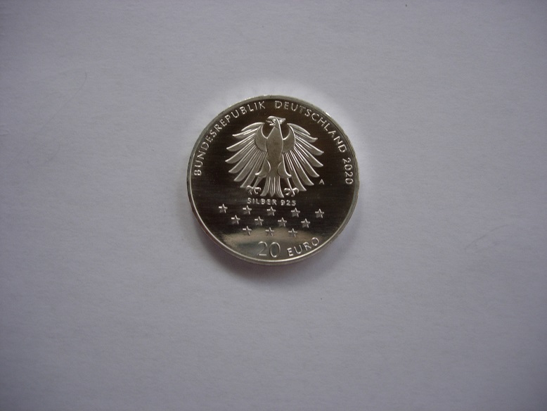 Around-The-World-With-Coins---A-Coin-Geography-Game