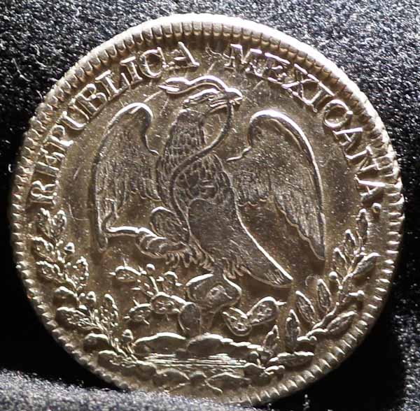 1833/2-Mexico-Potosi-8-Reales:-Interesting-Die-Clash