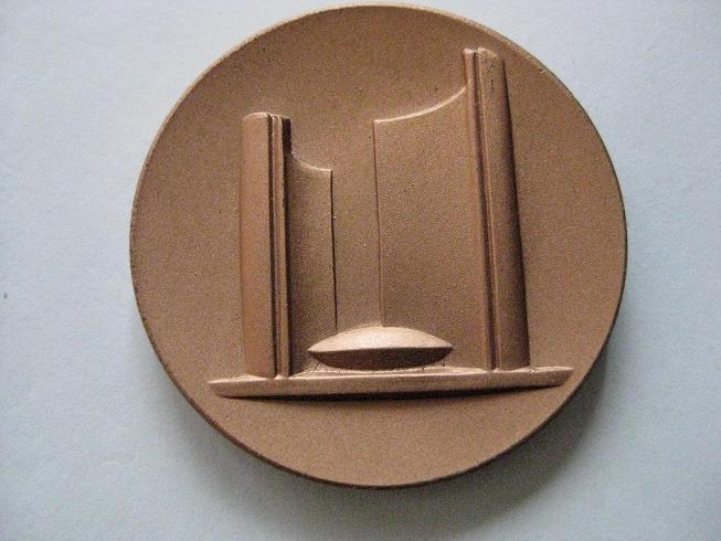 Info-Wanted-For-Toronto-City-Hall-Medallion