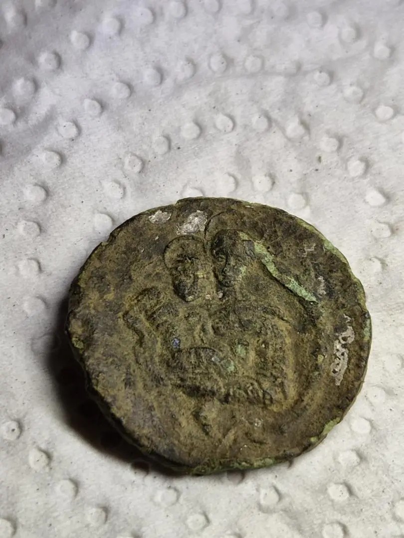 Need-Help-Identifying-Coin/Jeton,-Possibly-15th-Century