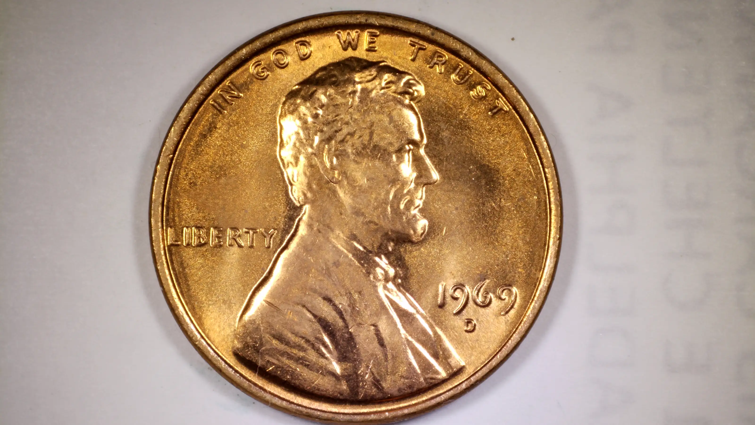 1969-D-Lincoln-Memorial-Penny---Odd-Letters-And-Design-Underneath