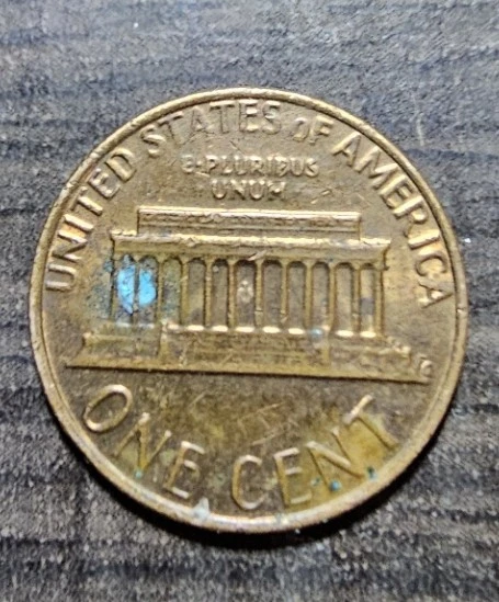 1982-Small-Date-No-Mint-Mark