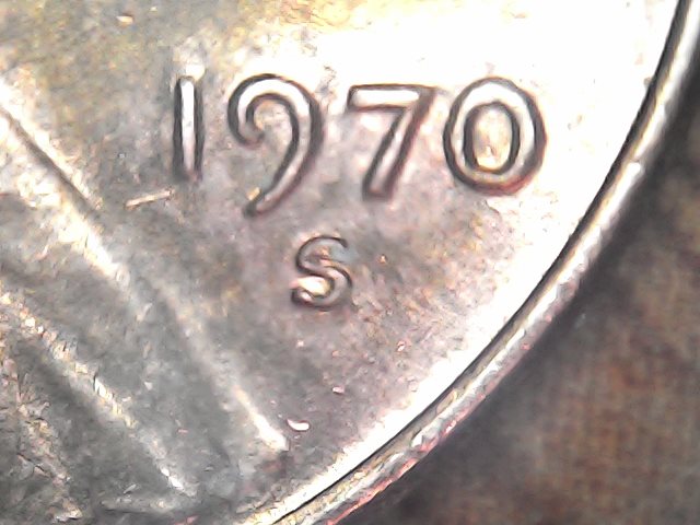 Can-Anyone-Tell-Me-If-This-Is-A-Small-Date-1970-S