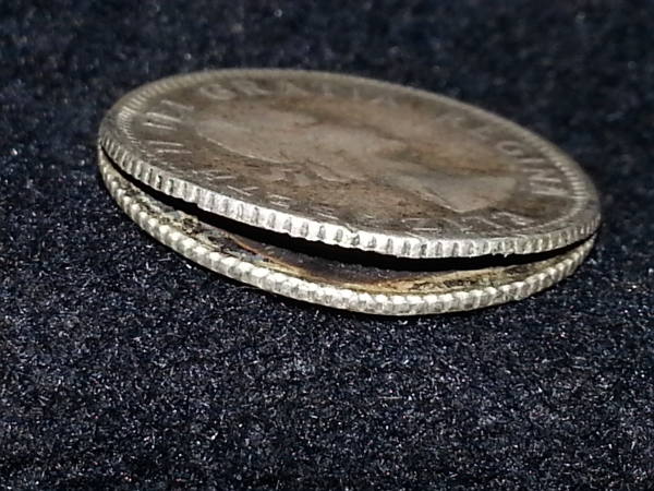 1953-10-Cent-Partially-Split-Planchet?