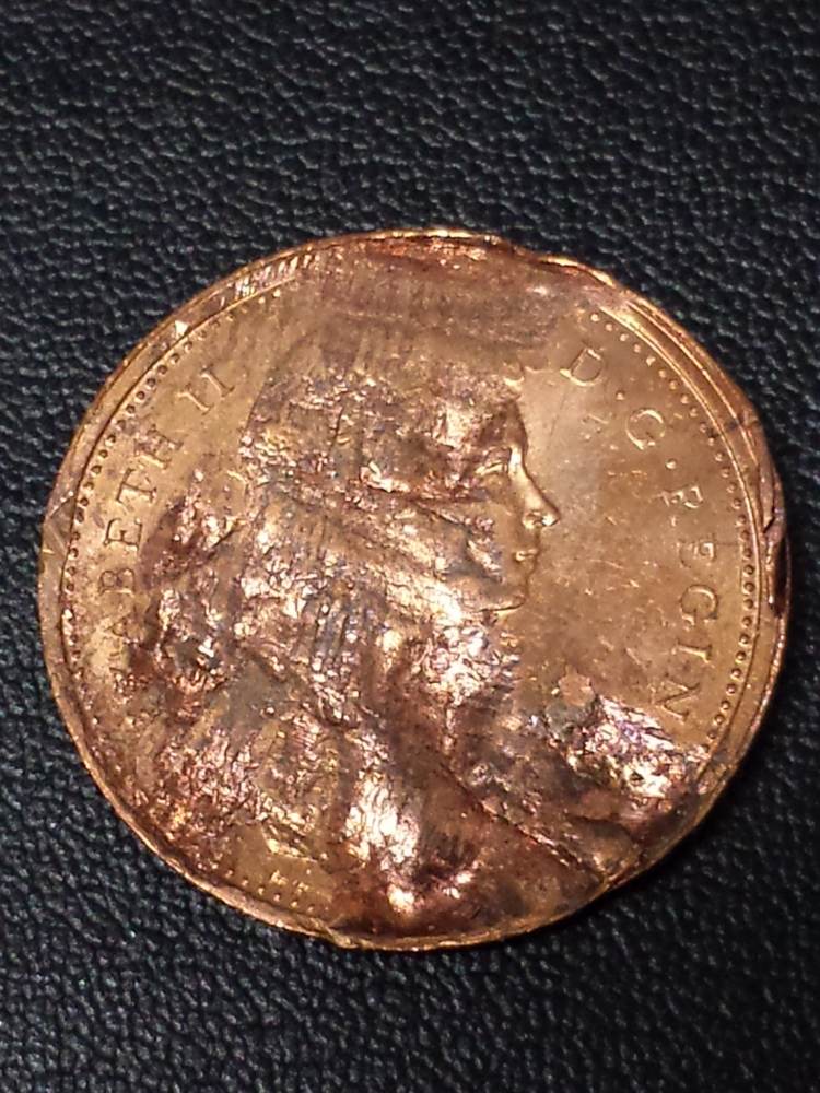 197?-1-Cent-Split,-Cracked,-And-Mangled
