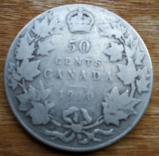 Are-These-Victorian-Leaves-On-My-1910-Half?