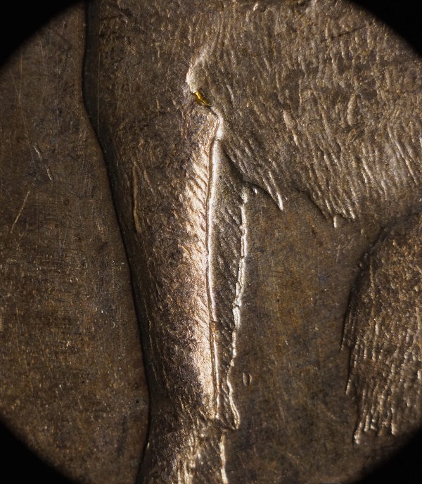 1967-50-Cent-Wolf-Detached-Leg