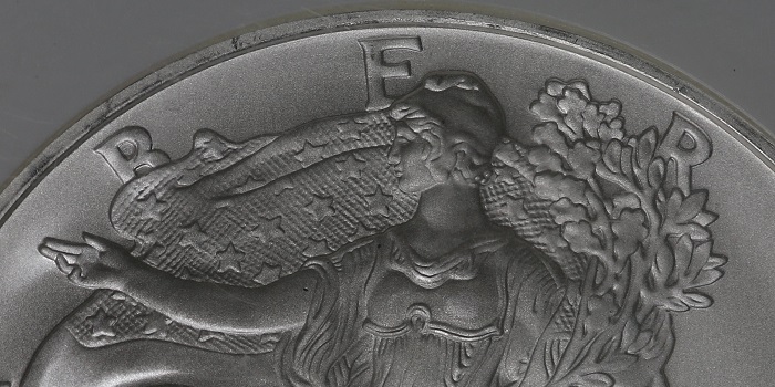 Mamiya-Macro-A-120mm-F-1:4-On-A-Canon-Camera