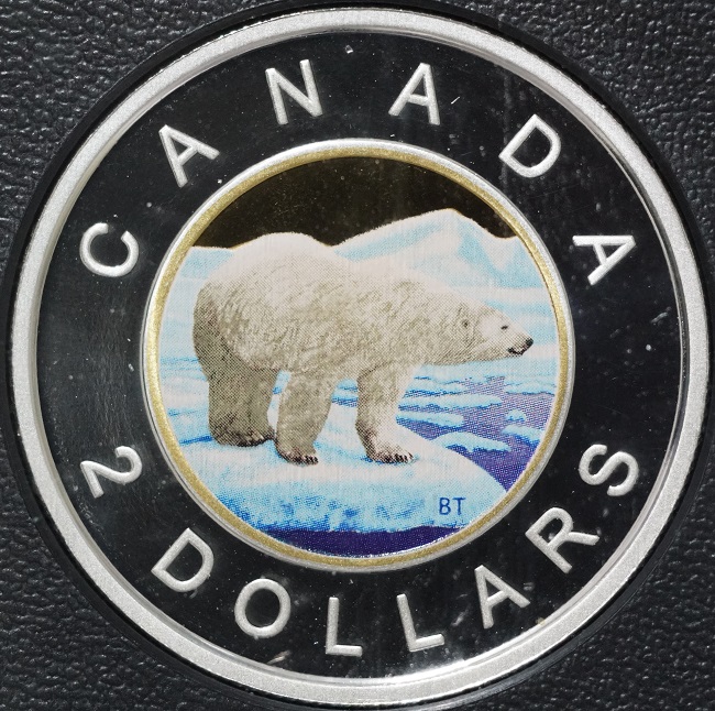 2018-Canadian-Toonie-Colourized