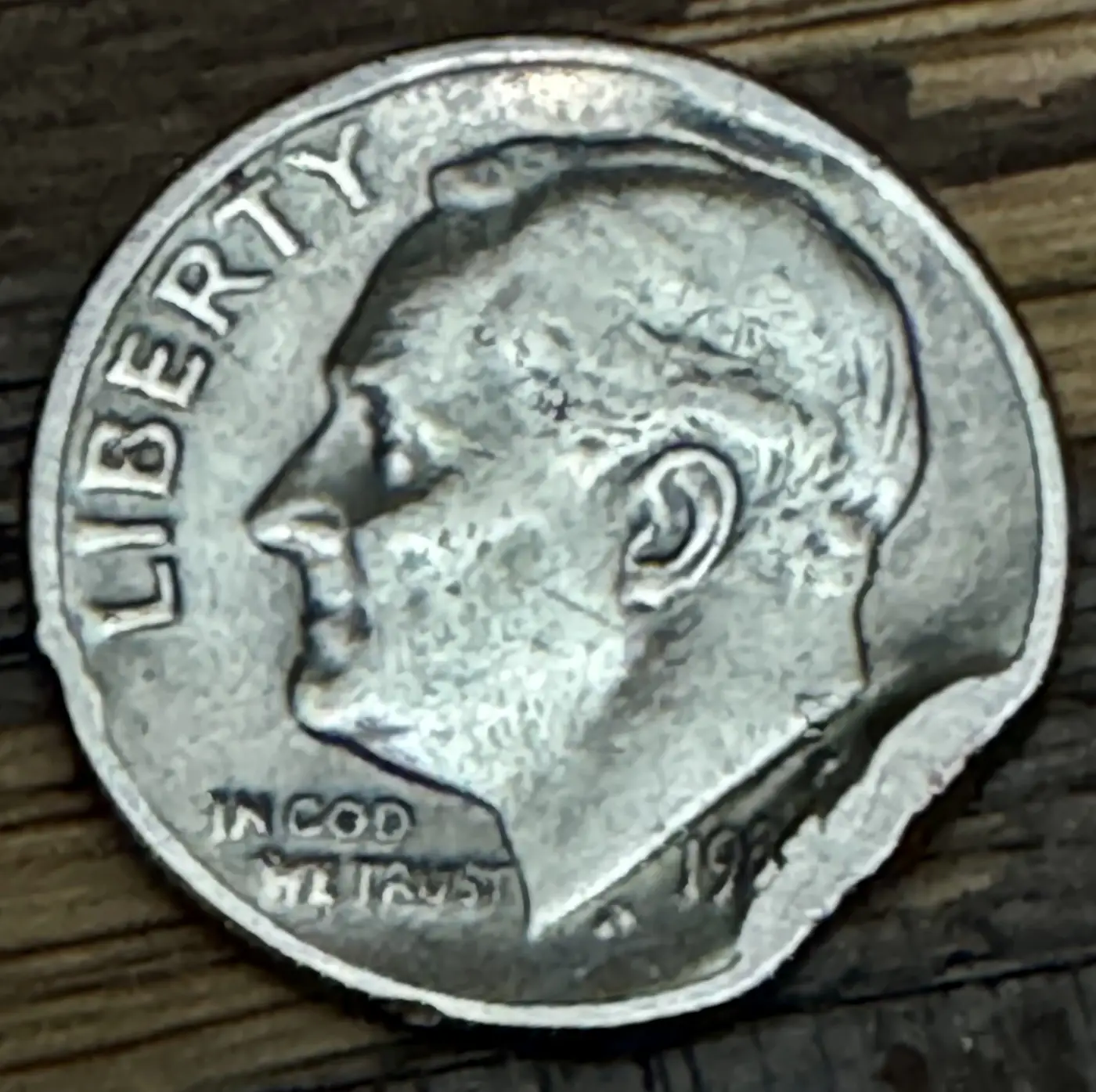 198x-Dime-With-Possible-Strike-Error
