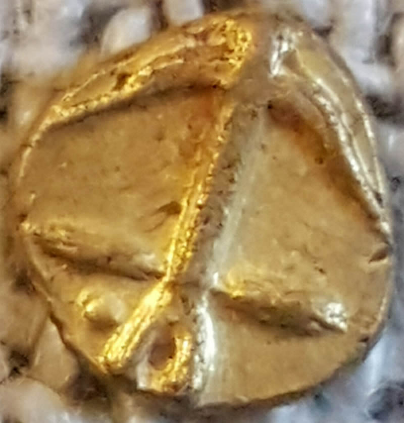 Ancient-Gold-Coin-Of-Unknown-Description---Please-Help