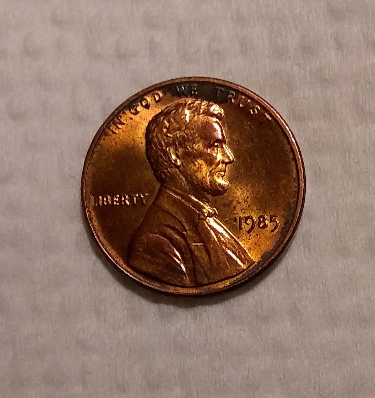 1985-Lincoln,-The-L-In-Liberty-Is-Missing,-Only-A-Shadow-Sits-In-Its-Place
