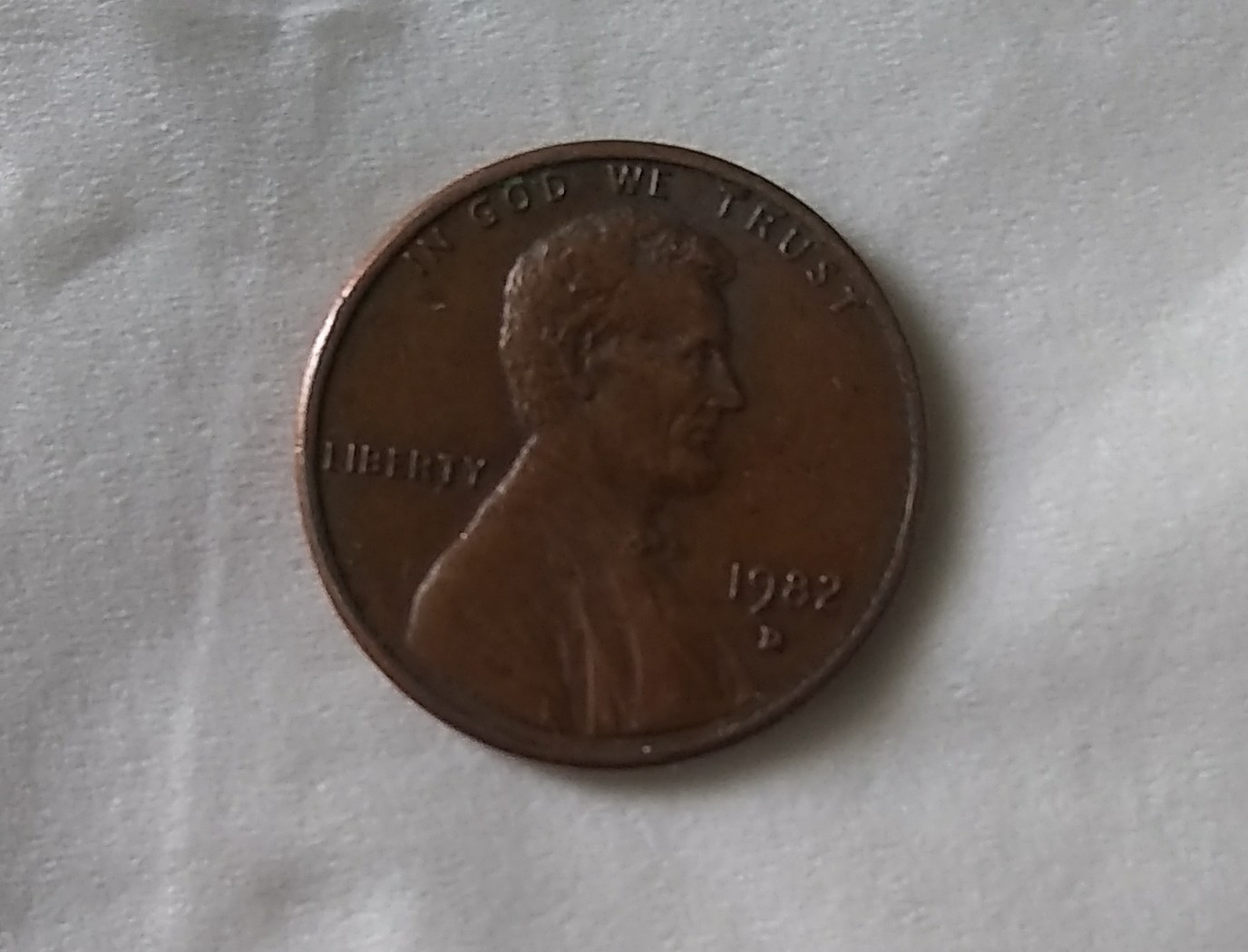 Good-Day-Everyone-Just-Wondering-If-This-Is-Copper-Or-Zinc---1982-D-LMC