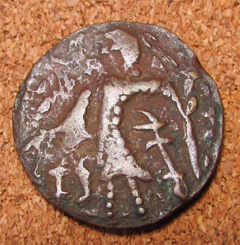 Man-With-Skirt-Next-To-Scimitar-?-Identification-Help-Please.-Id:-Kidara-Kidarite-Debased-Stater