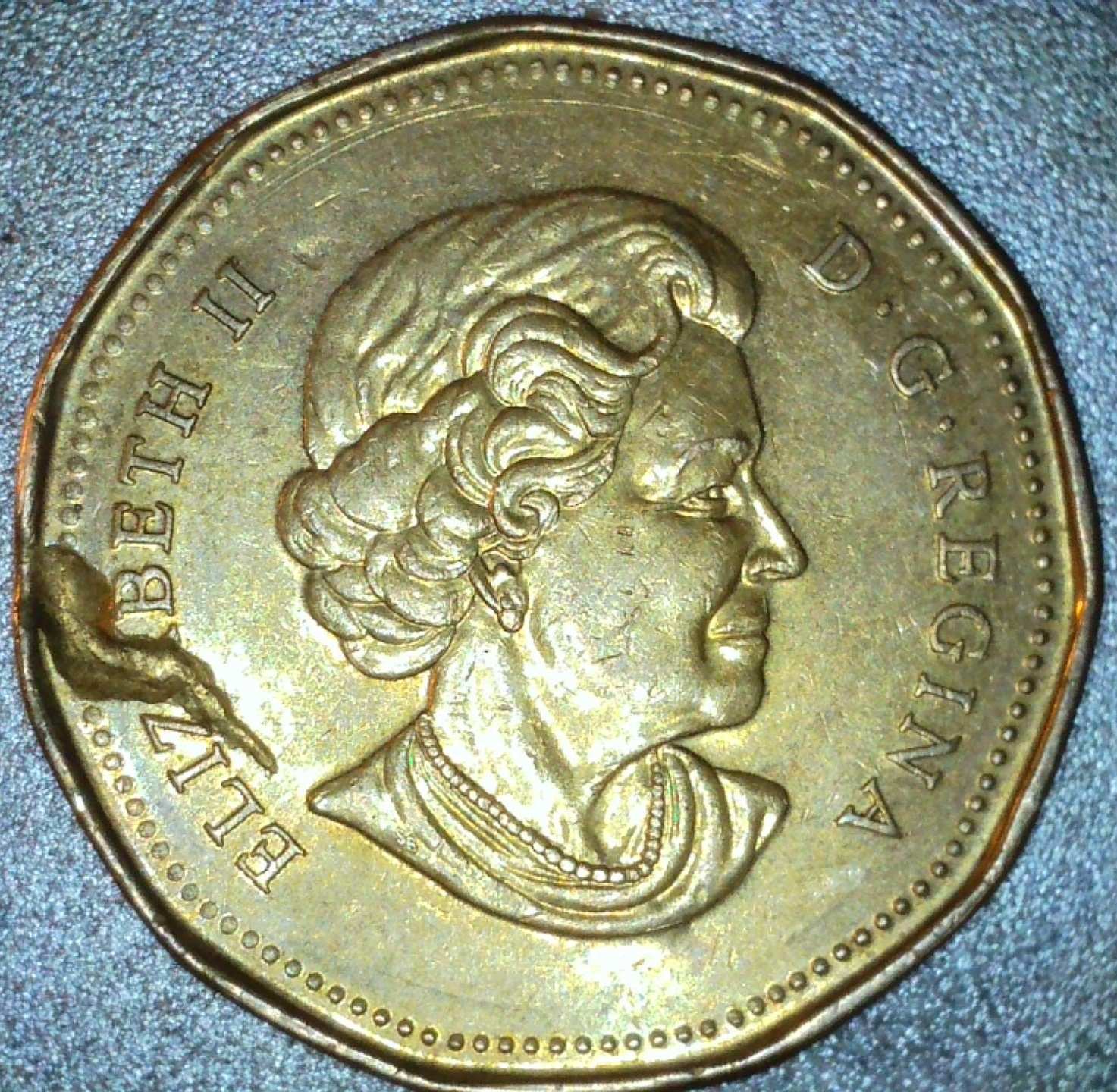 2005-Loonie-With-Unknown-Planchette-Error.