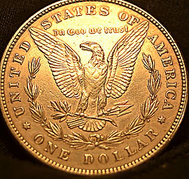 1878-8-Tail-Feather-Crazy-Lips-Morgan
