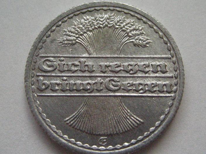 2-Germany,-Weimar-Error-Coins-1922-1932-And-One-Russian-1941
