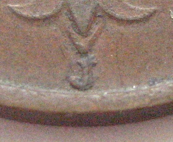 2-Germany,-Weimar-Error-Coins-1922-1932-And-One-Russian-1941
