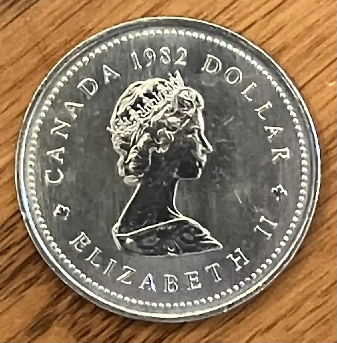1982-Constitution-Dollar-In-Coin-Alignment:-Did-I-Just-Stumble-Across-A-$6000-Error-Coin?