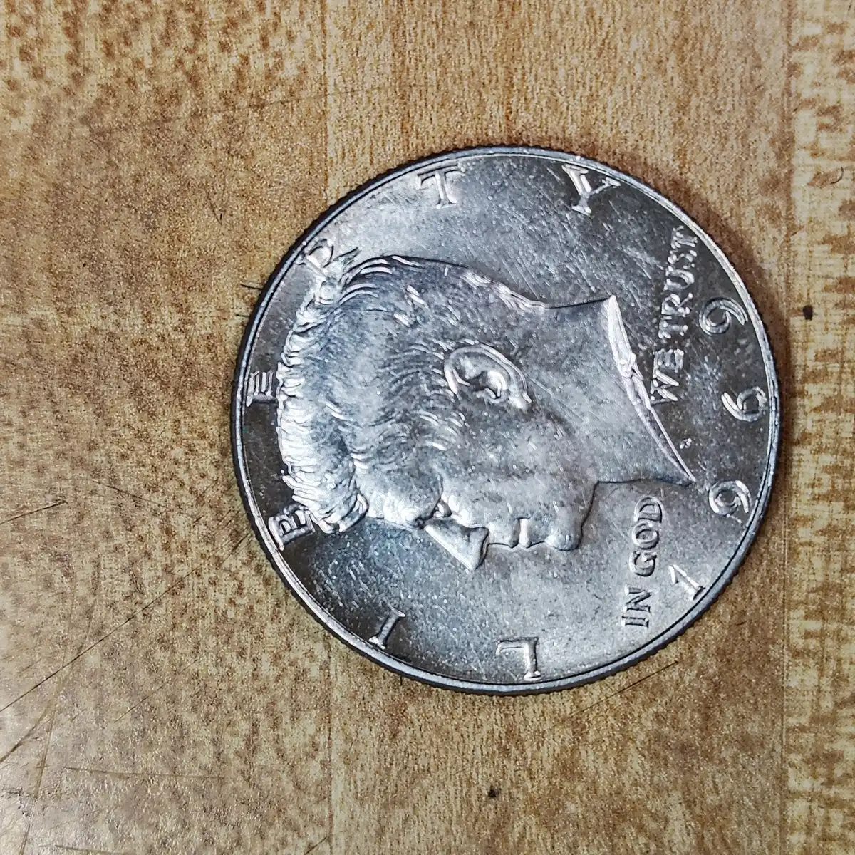1969-D-#1-Nice-Almost-BU-40%-Kennedy