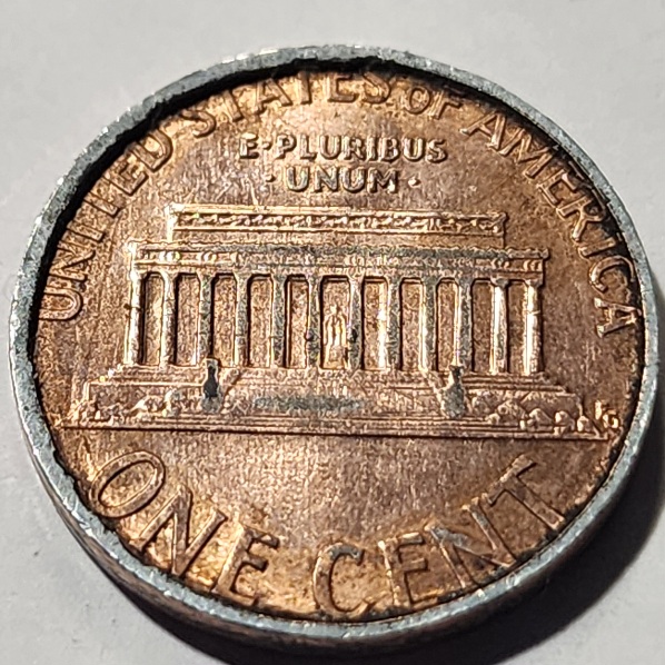 2001-Lincoln-Penny-With-Giant-Rim-On-Both-Sides