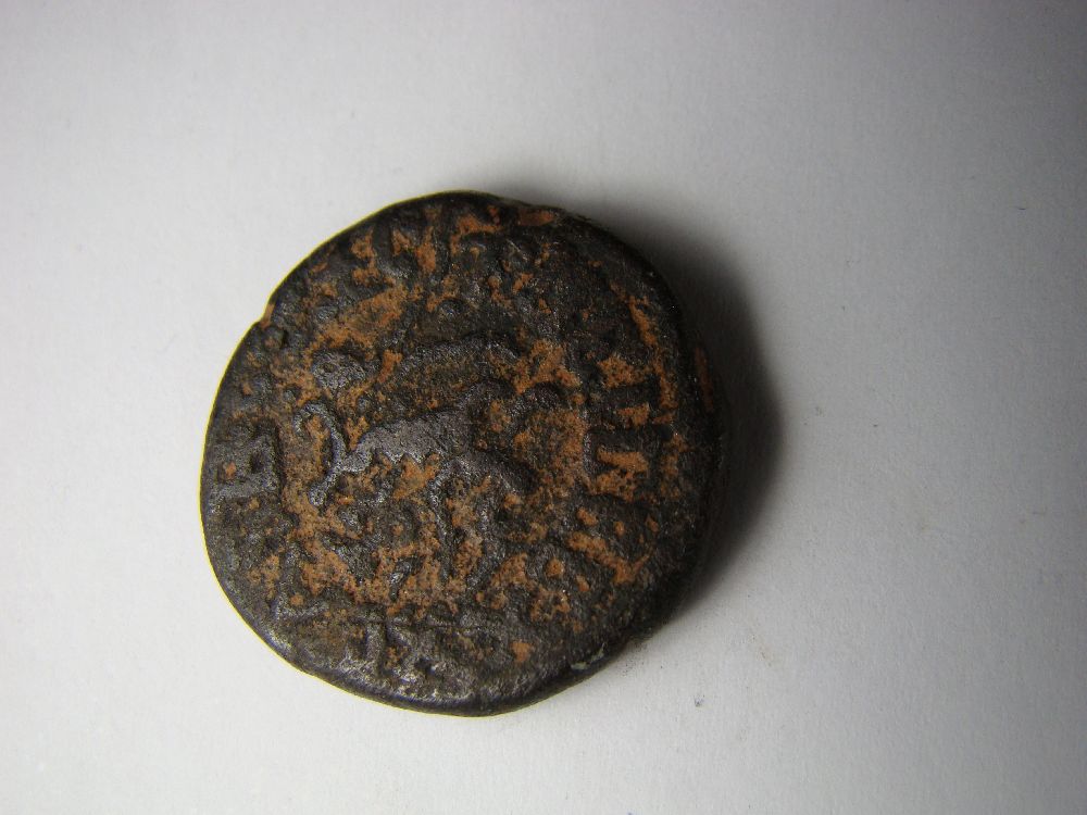 Three-Coins;-Help-W/Id-Please.