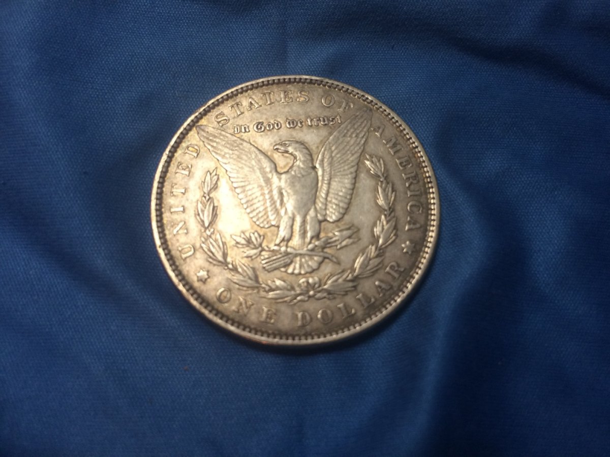 Buying-US-Silver-Dollars