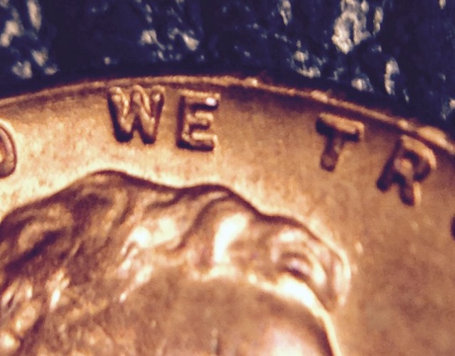 I-Found-This-1958-Penny-That-Has-Doubling-Around-The-Coin.