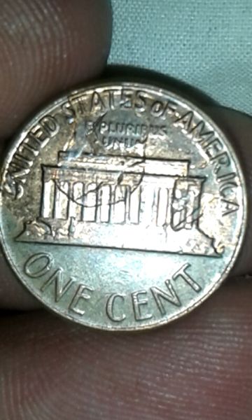 Very-Odd-1977-D-Penny